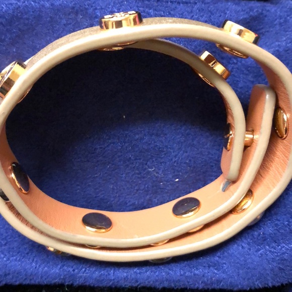 Tory Burch logo std bracelet - Picture 3 of 4